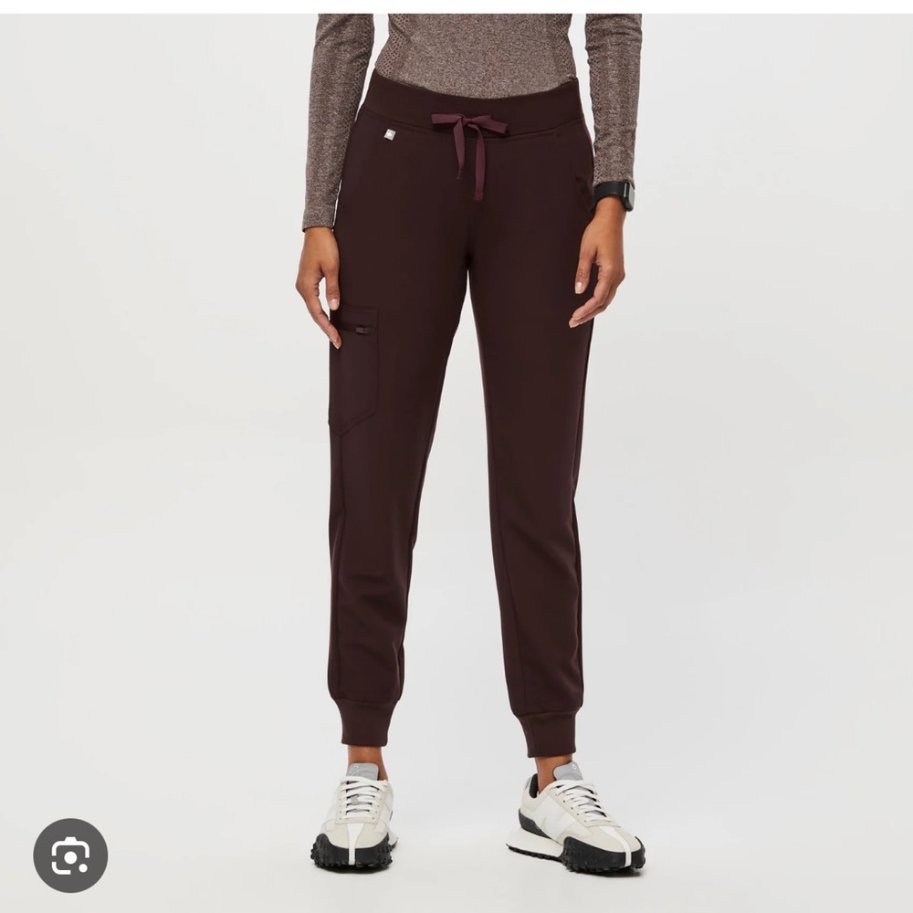 FIGS Zamora Jogger Pants - Espresso, S